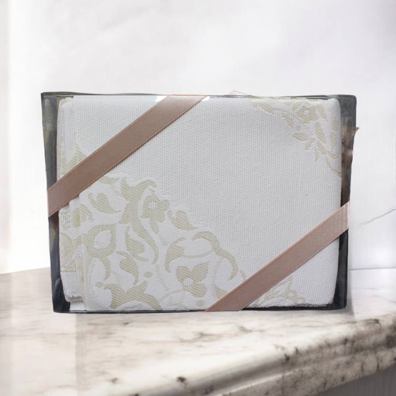 Frauen Geschenkset 4 tlg. Gebetsteppich + 99er Gebetskette+ Koran Juz + Hijab