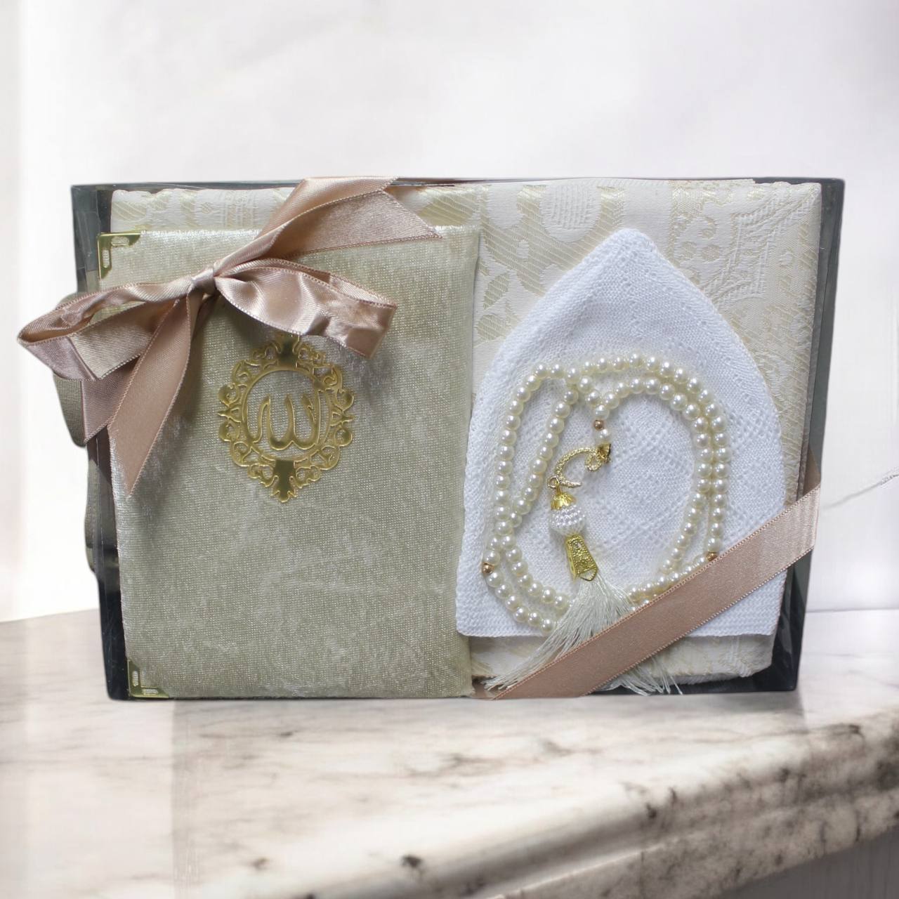 Männer Geschenkset 4 teilig Gebetsteppich+ 99er Gebetskette + Koran Juz+ Gebetsmütze